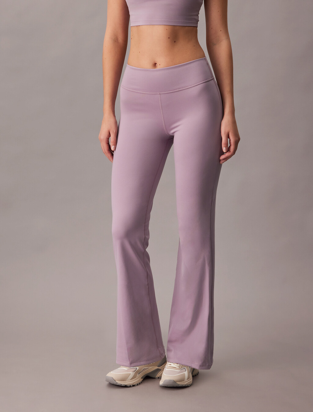 Schnell trocknende, flared Fitness-Leggings