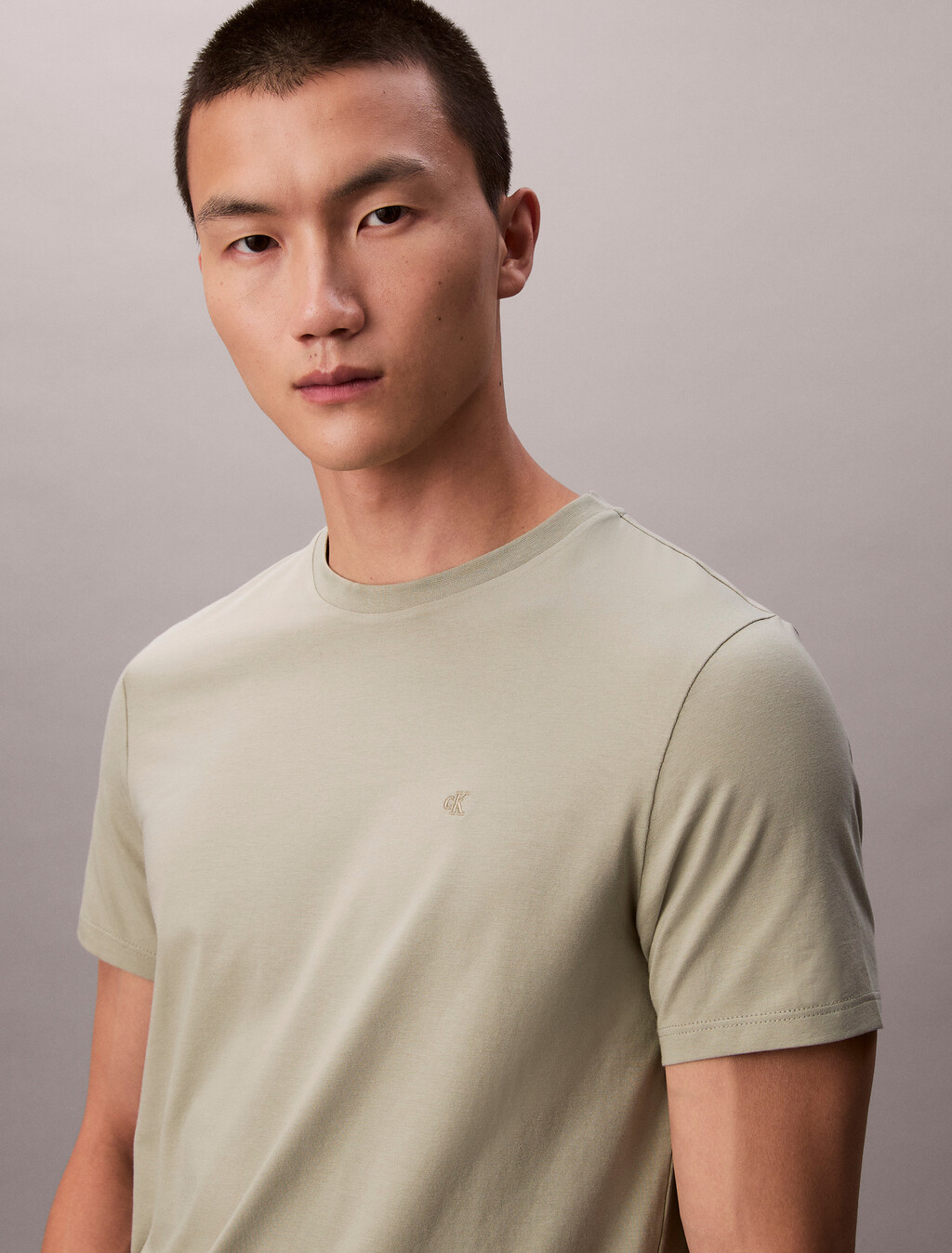 Stretch-Cotton-Slim-T-Shirt