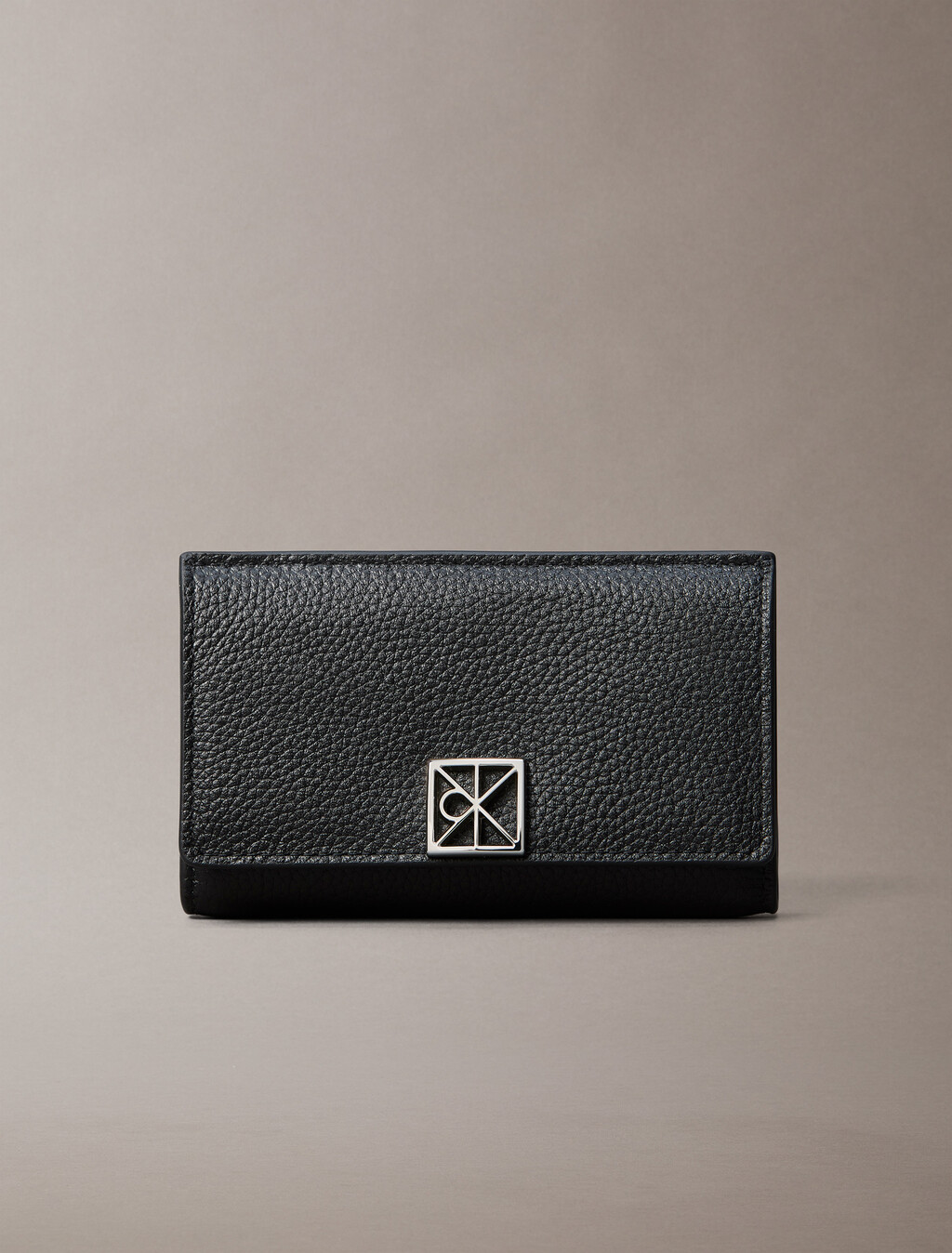 CK Emblem Lederbrieftasche