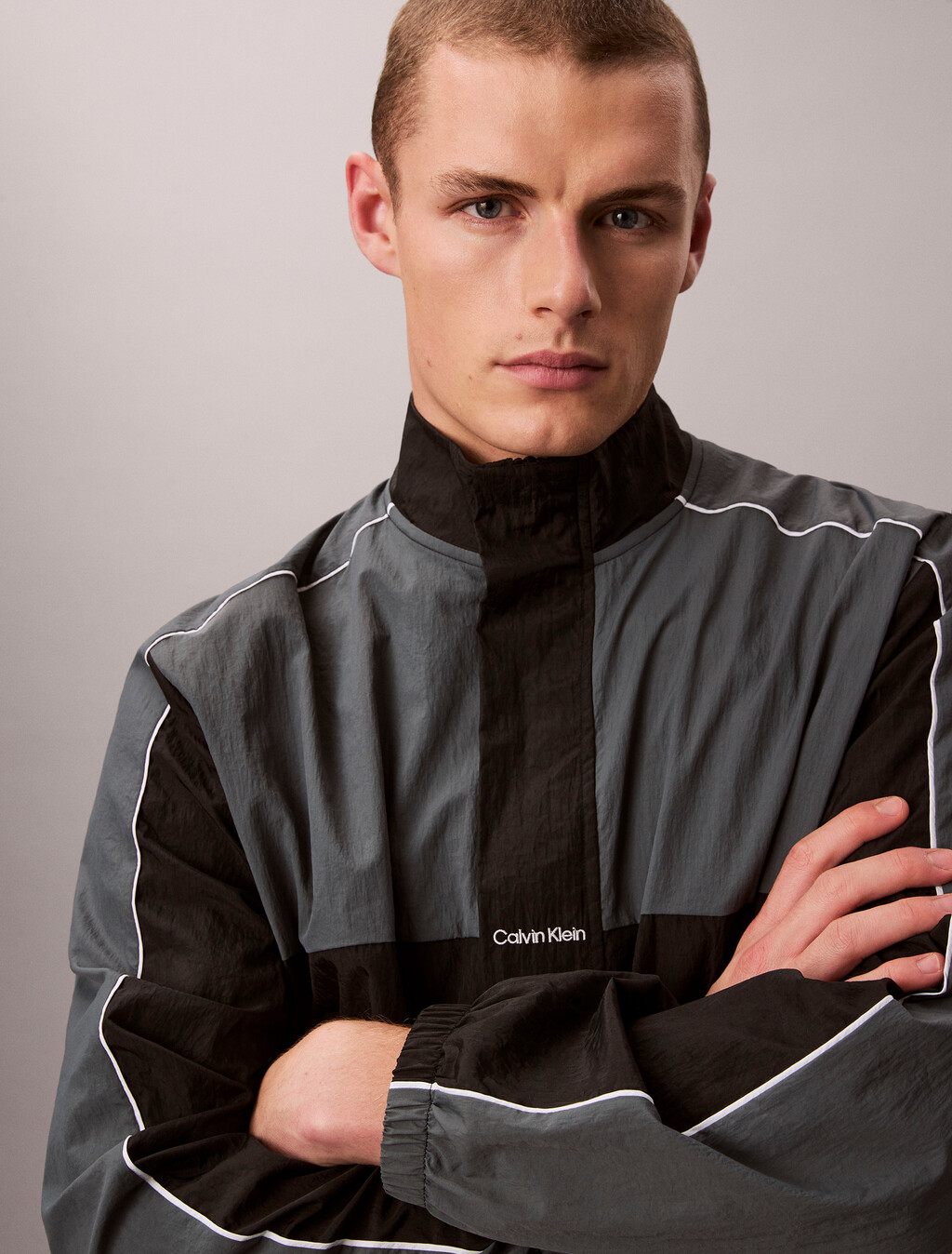 Wasserabweisender Reisewindbreaker