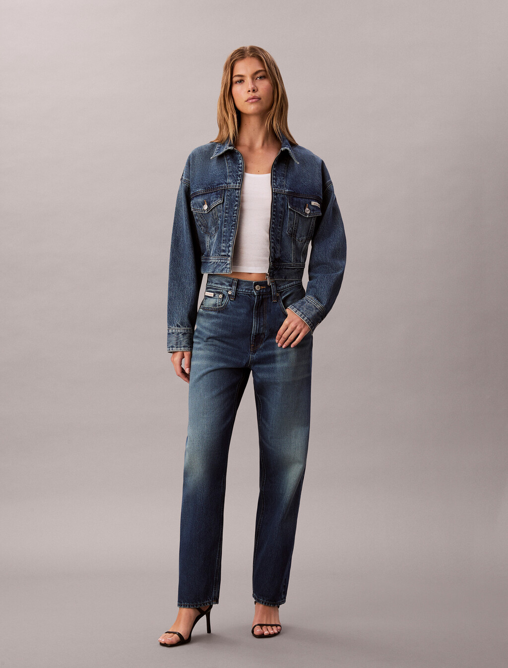 High-Rise-Taper-Jeans