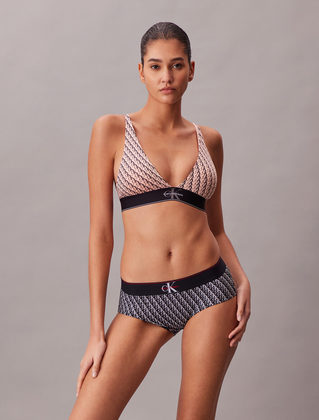 Triangle-Bralette - Grafisches Monogramm aus Mikrofaser mit Dehnbarkeit
