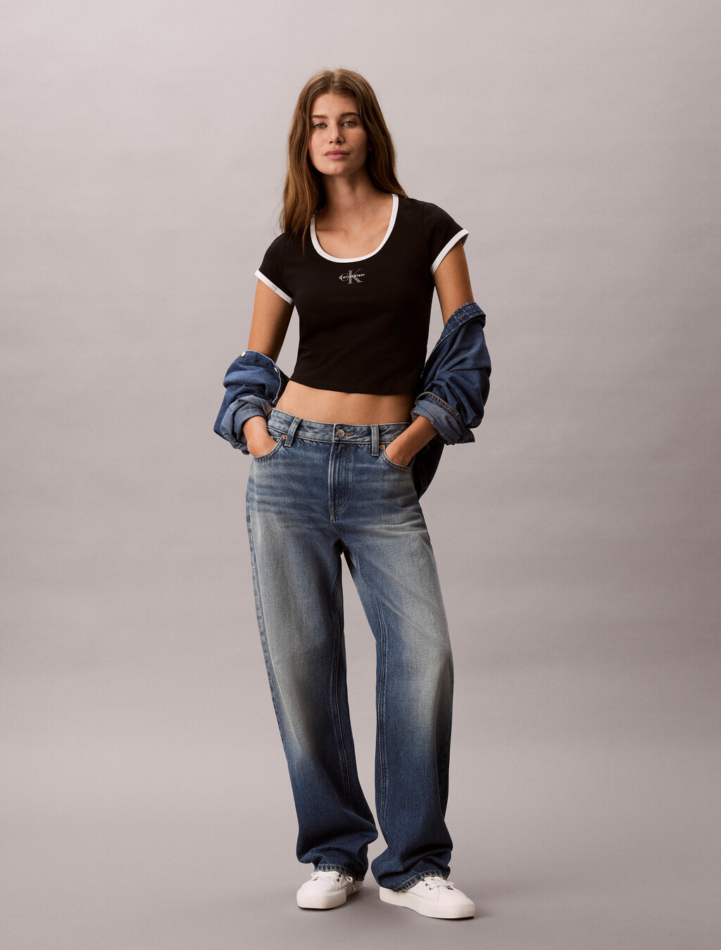 Schlanker Baumwoll-Stretch-Ringer-T-Shirt