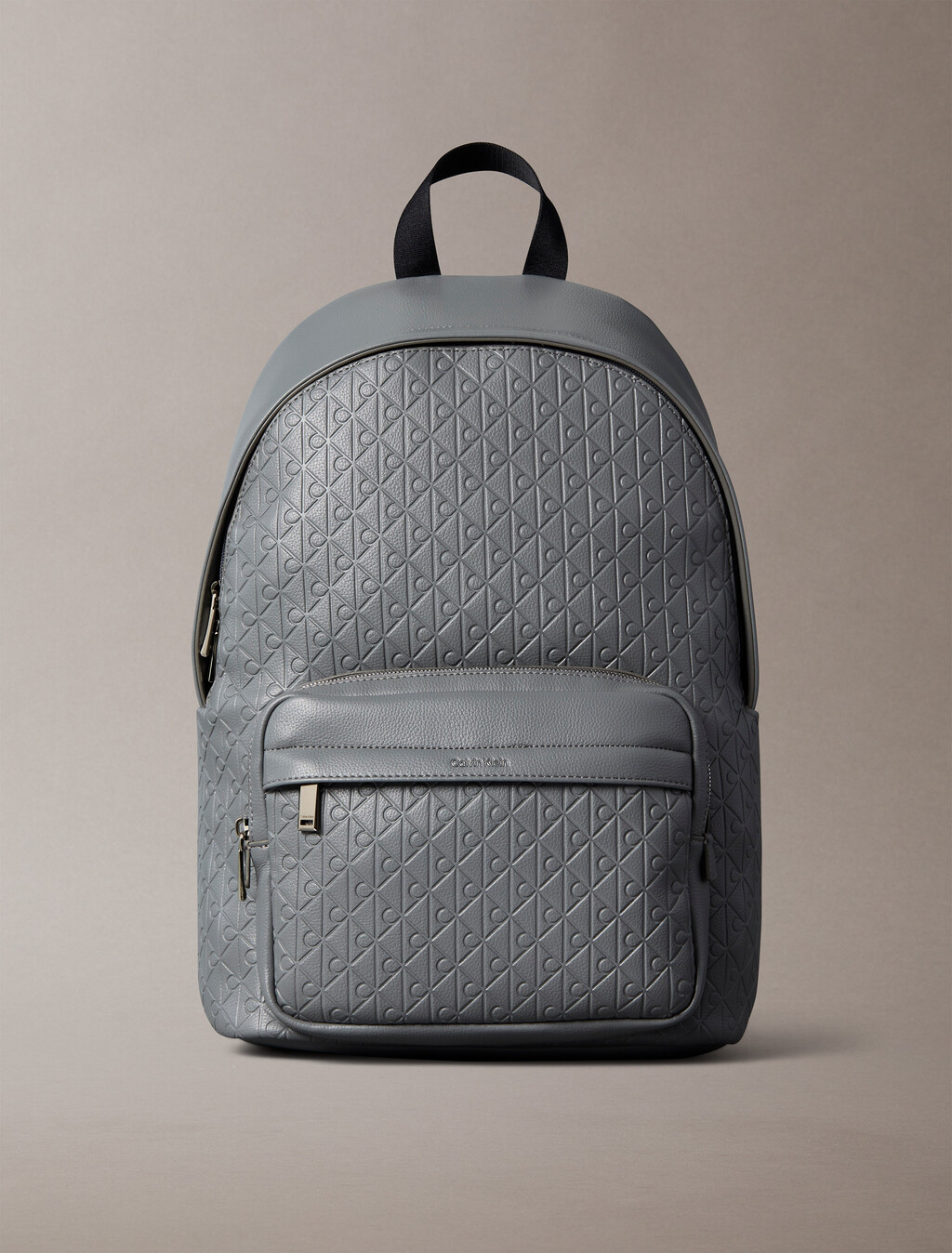 Rückentaschenrucksack mit geprägtem Monogramm