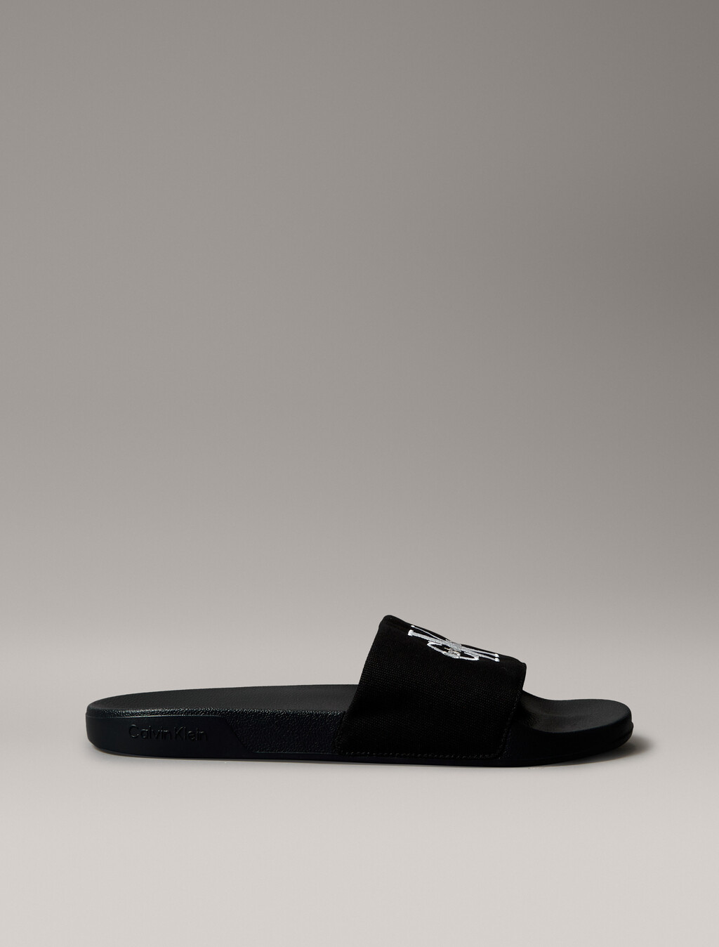 Canvas-Logo-Slippers