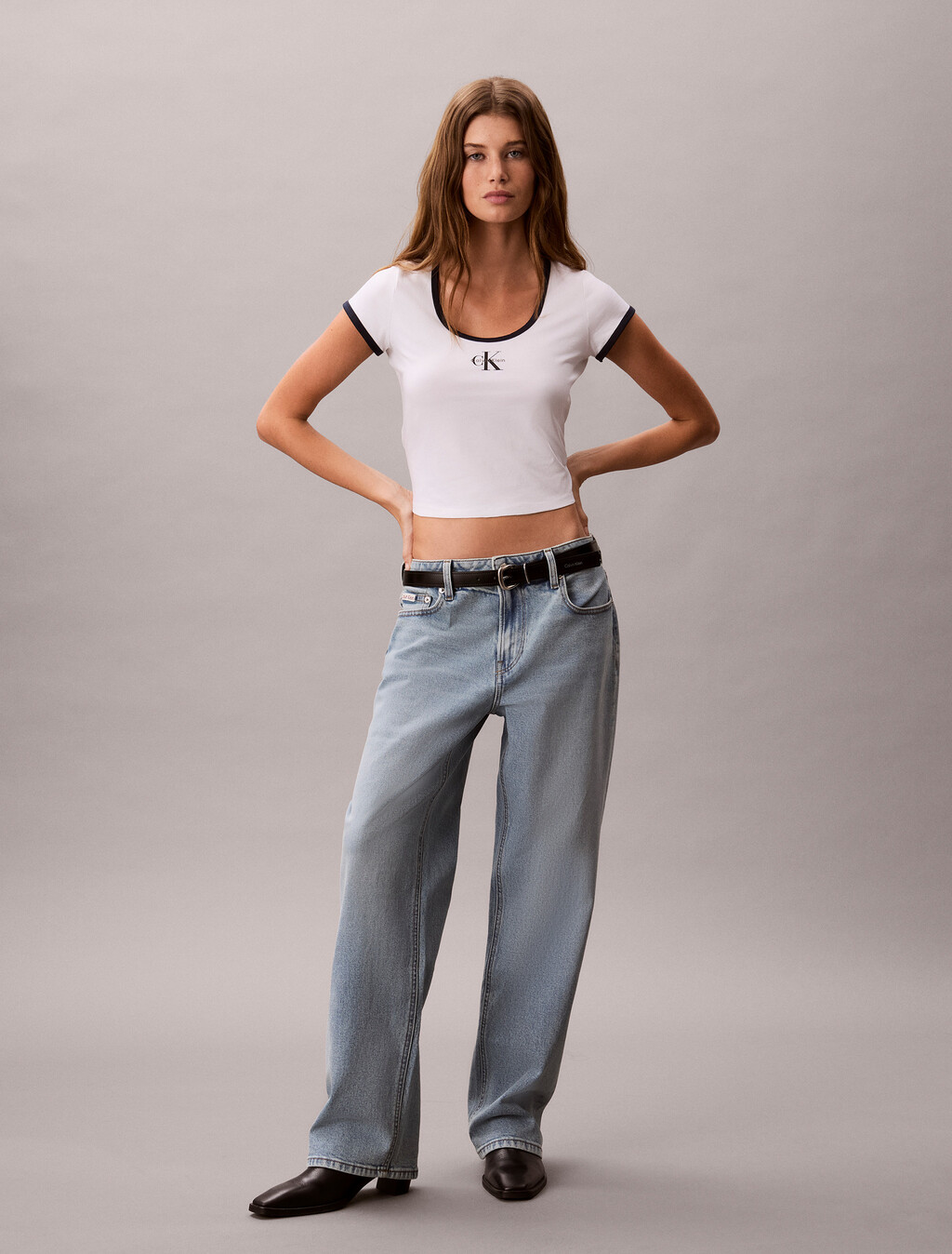 Schlanker Baumwoll-Stretch-Ringer-T-Shirt