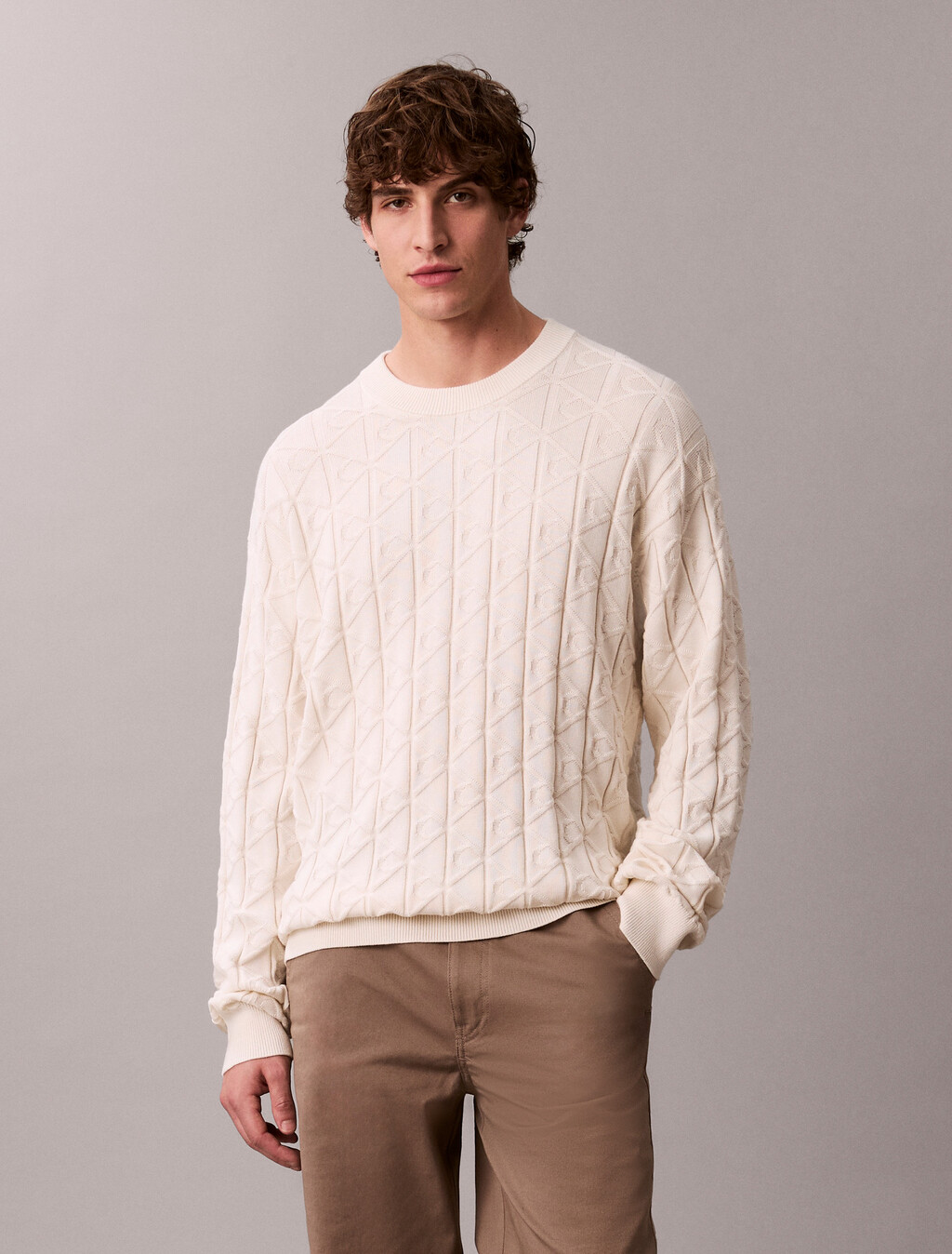 Relaxed Jumper mit Allover-Emblem-Logo