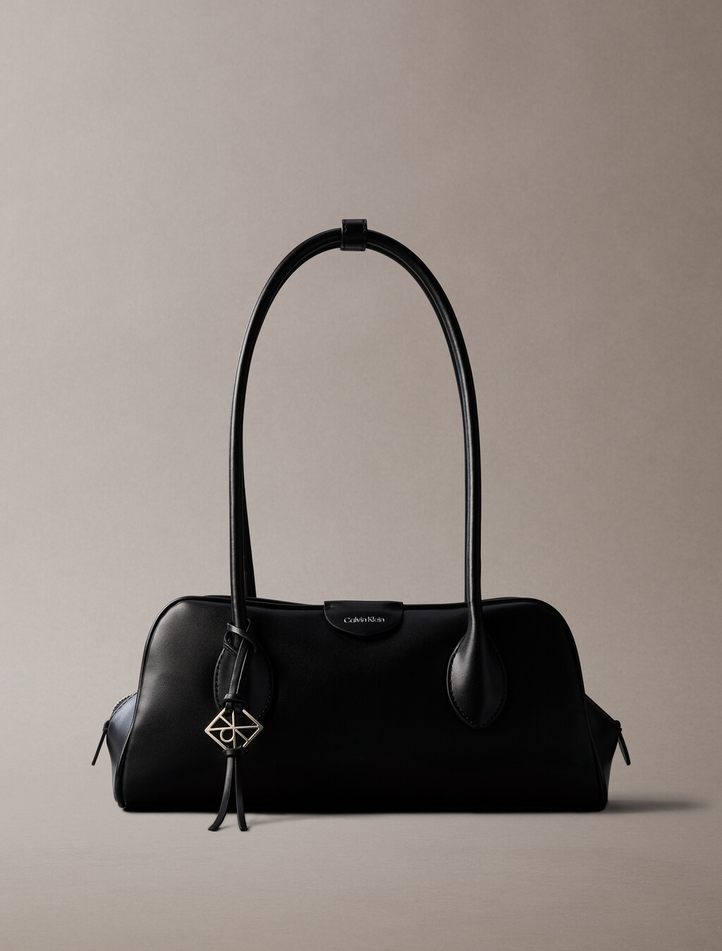 Schultertasche mit Dreiteiliger Unterteilung