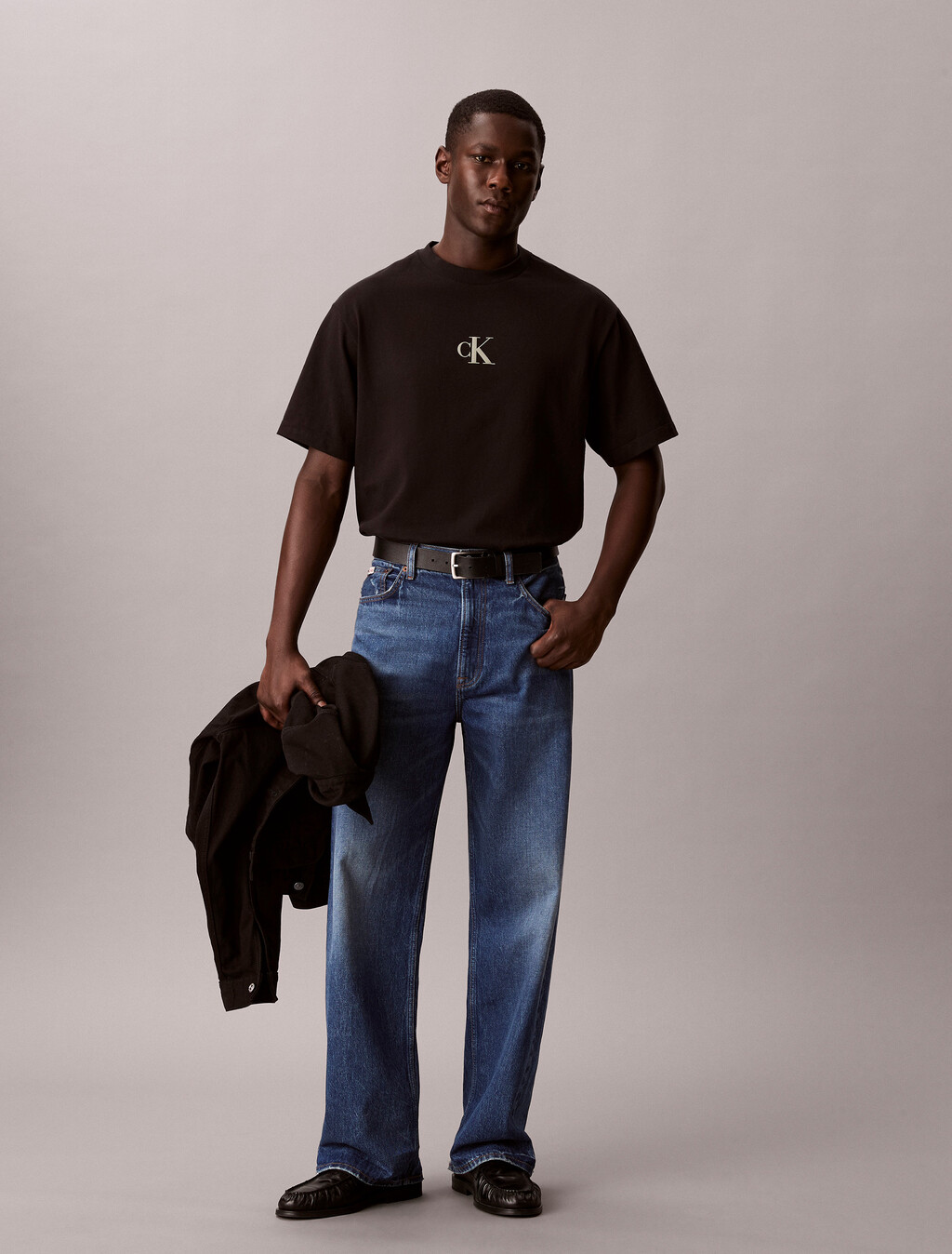 Overlay Logo Graphic Loose T-Shirt