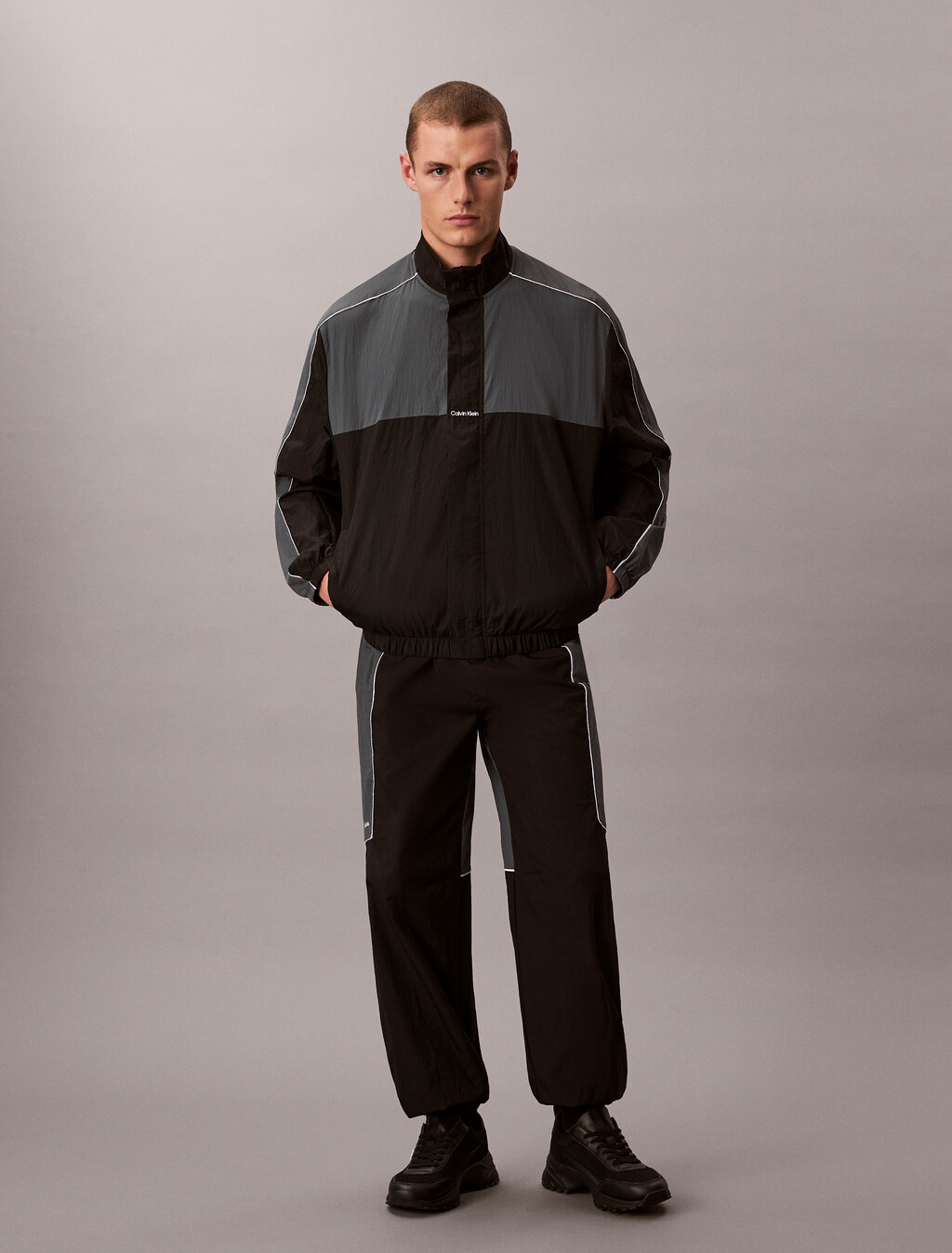 Wasserabweisende Reisetraininghosen