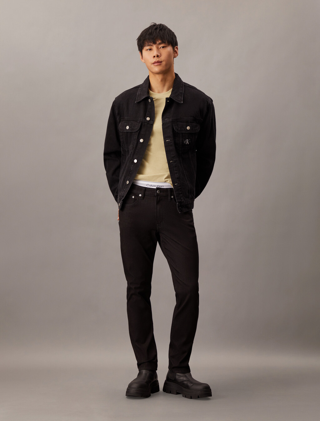 37,5 Bi-Stretch-Slim-Schwarze Jeans