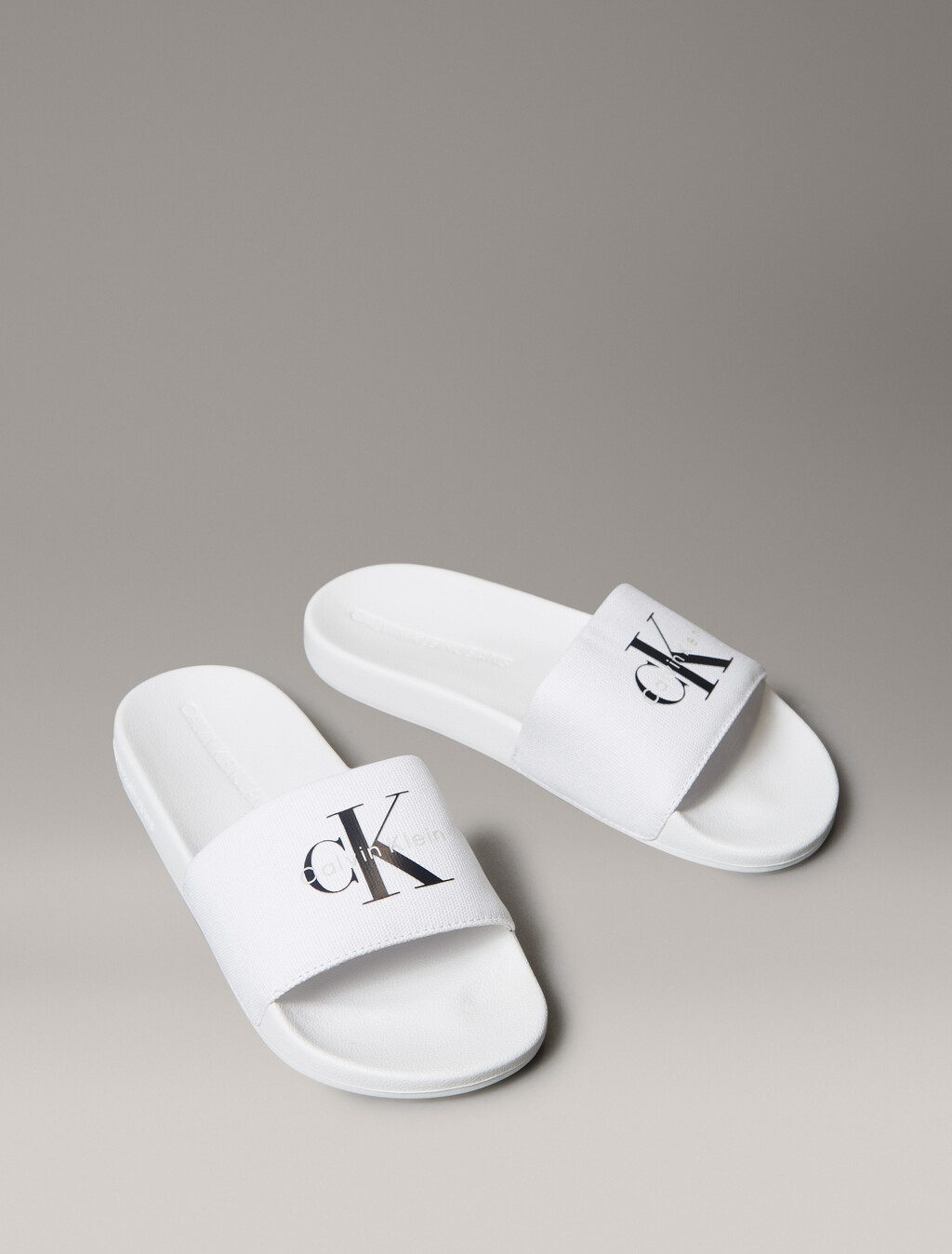 Canvas-Logo-Slippers