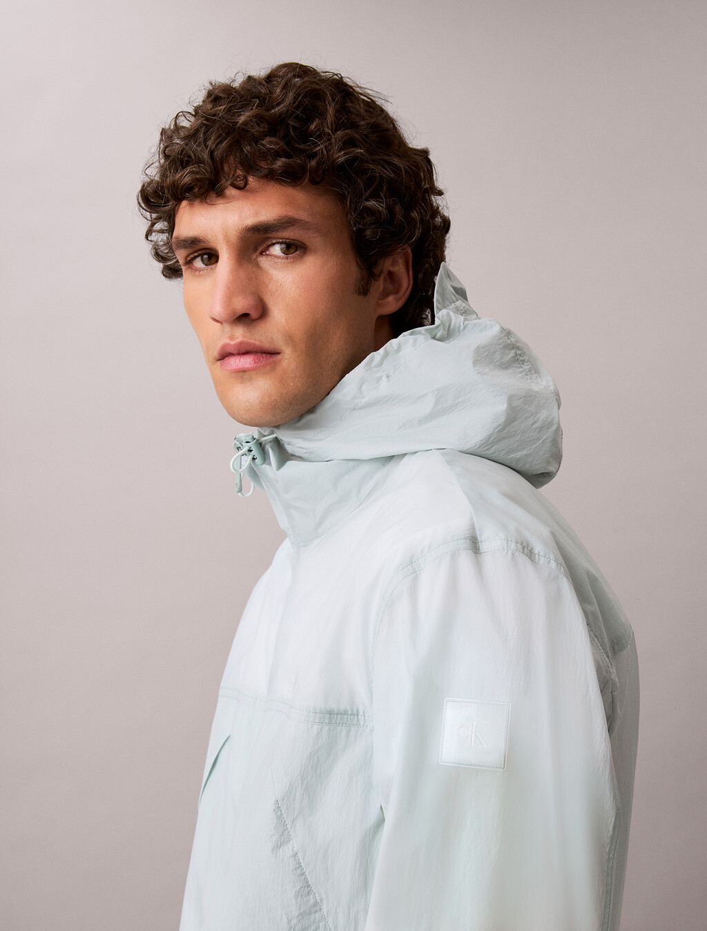 Nylon Hoodjacke, zusammenfaltbar