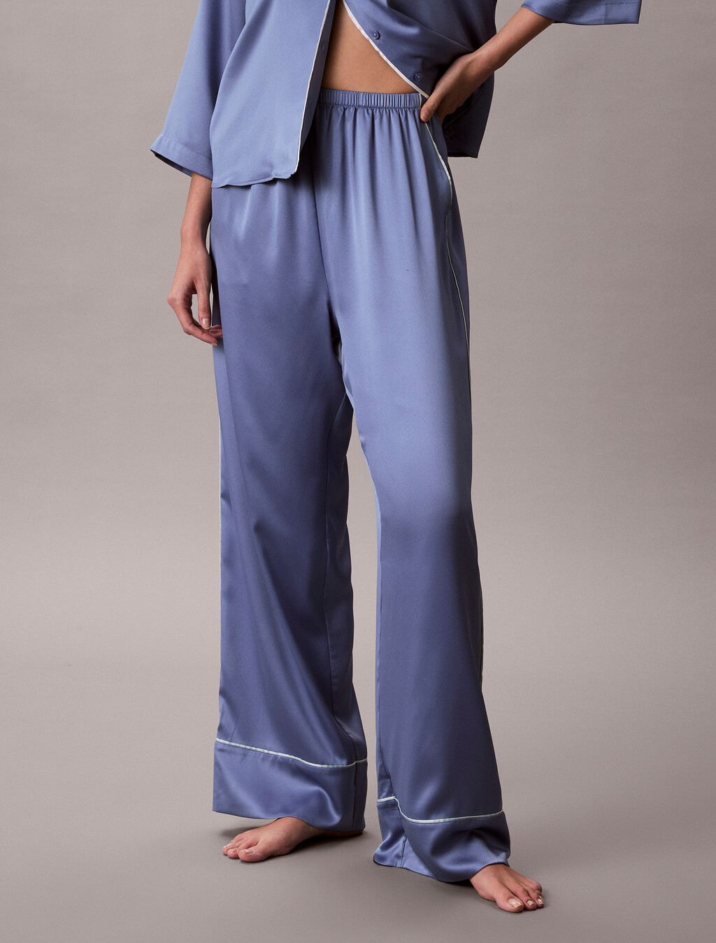 Satin-Sheen-Hose