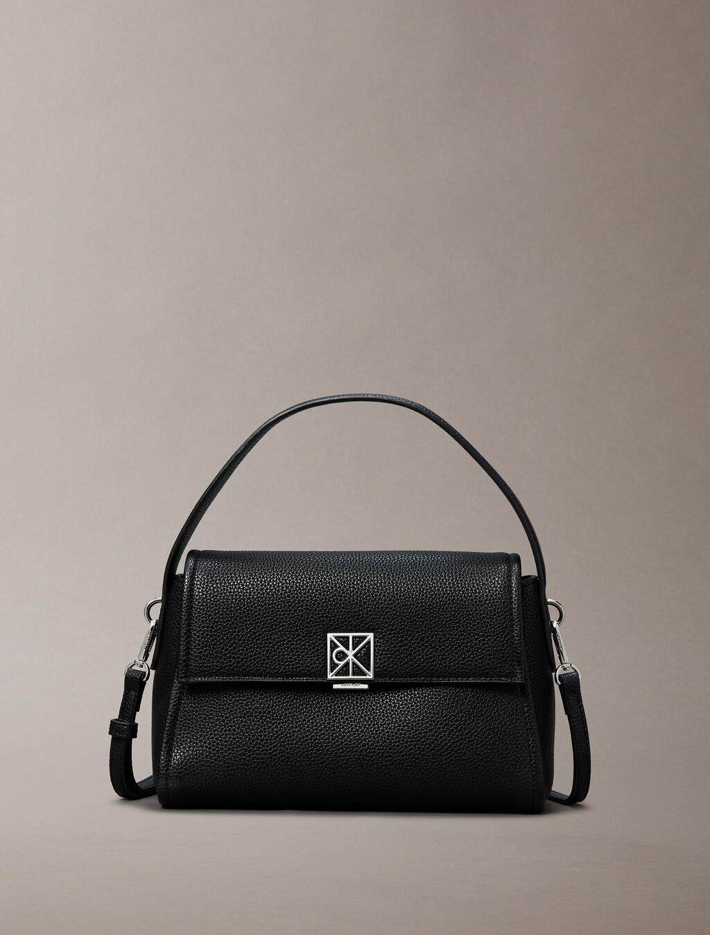 Schultertasche aus Kieselstein-Optik