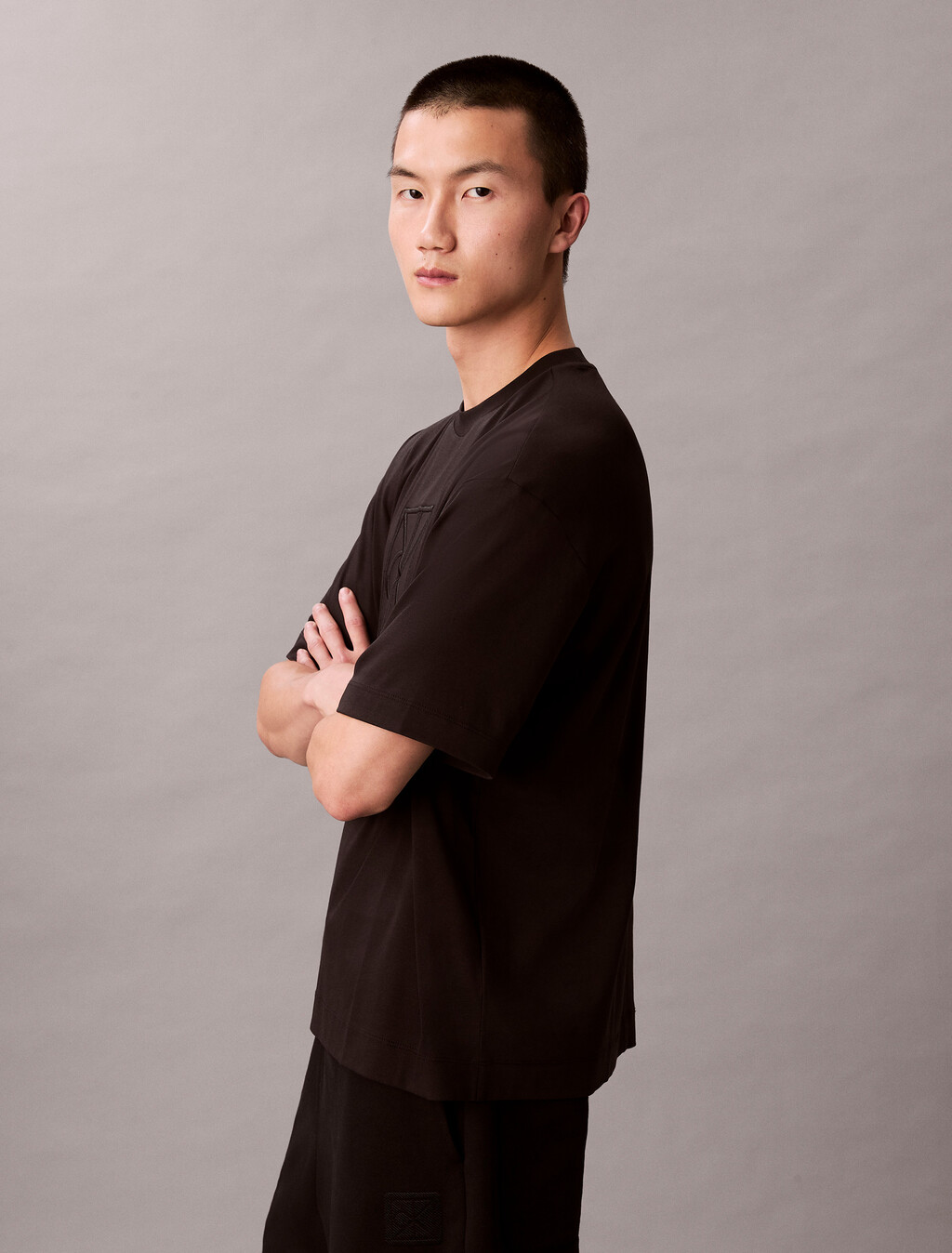 Locker Premium Interlock Emblembild-T-Shirt