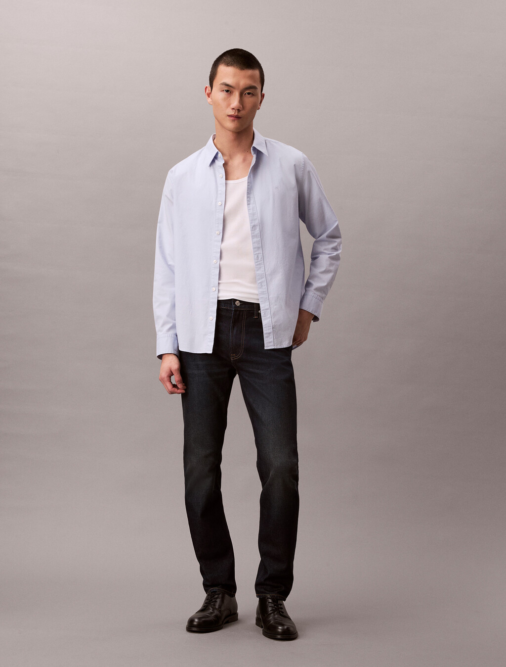 37.5 Slim Taper Jeans