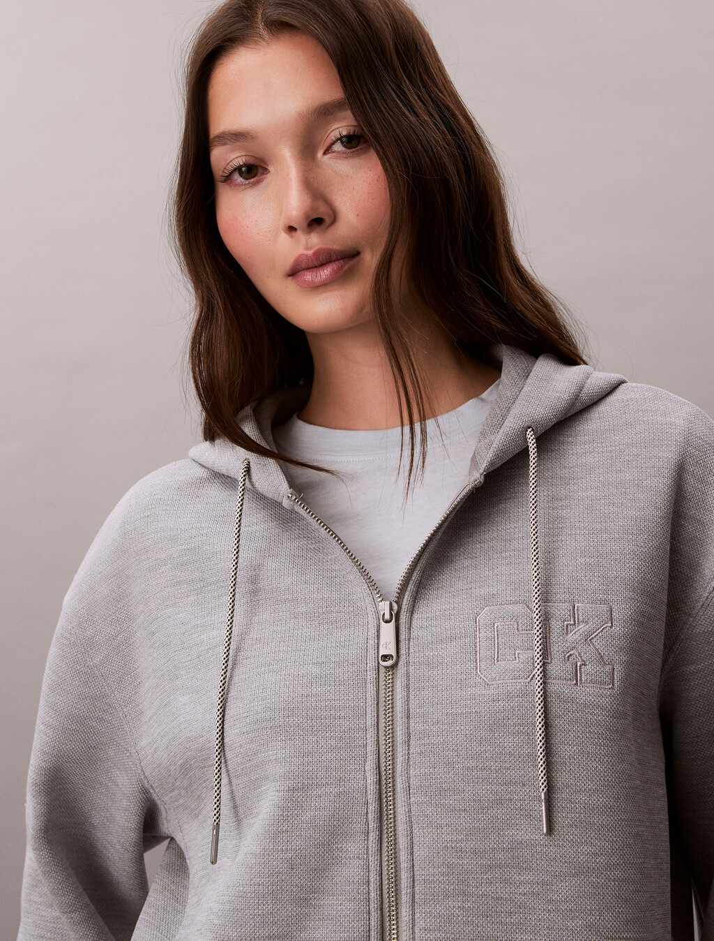 Lässiger Hoodie aus doppelt gewebtem Baumwollstoff mit Reißverschluss