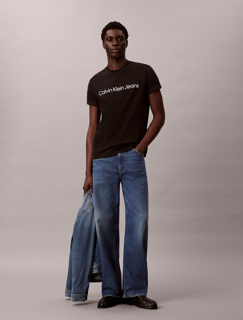 Regular Institutional Logo T-Shirt