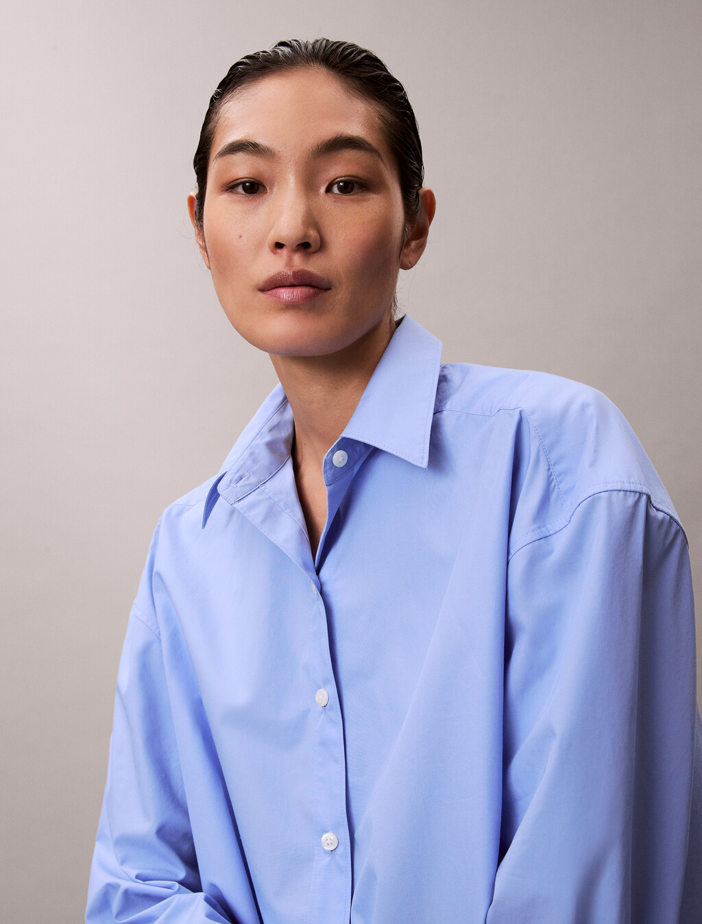 Poplin-Lounge-Cropped-Button-Down-Hemd