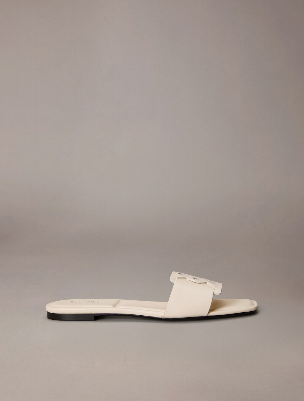 Amira - Lederne Sandalen mit quadratischem Zehenbereich