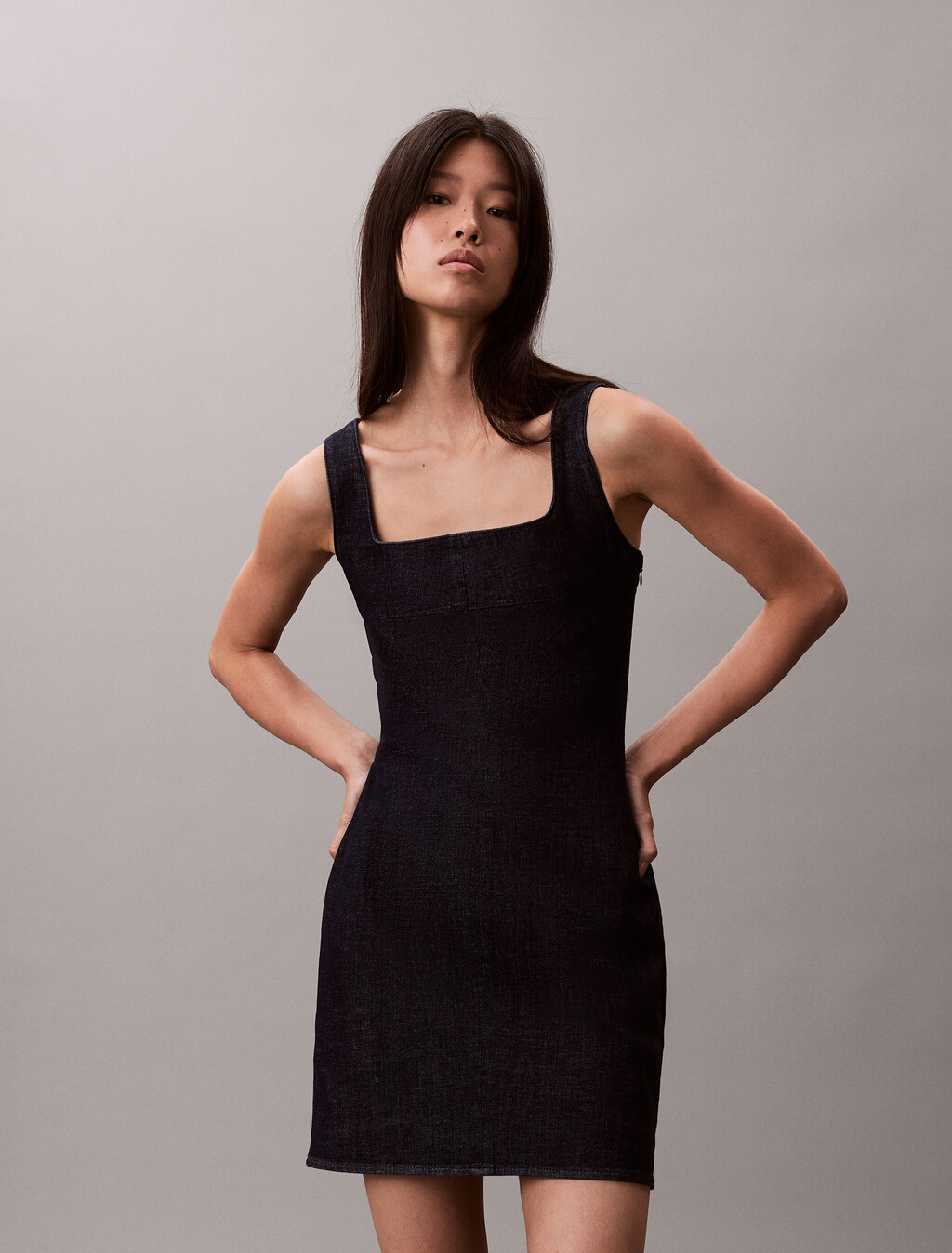 Sculpt-Minikleid