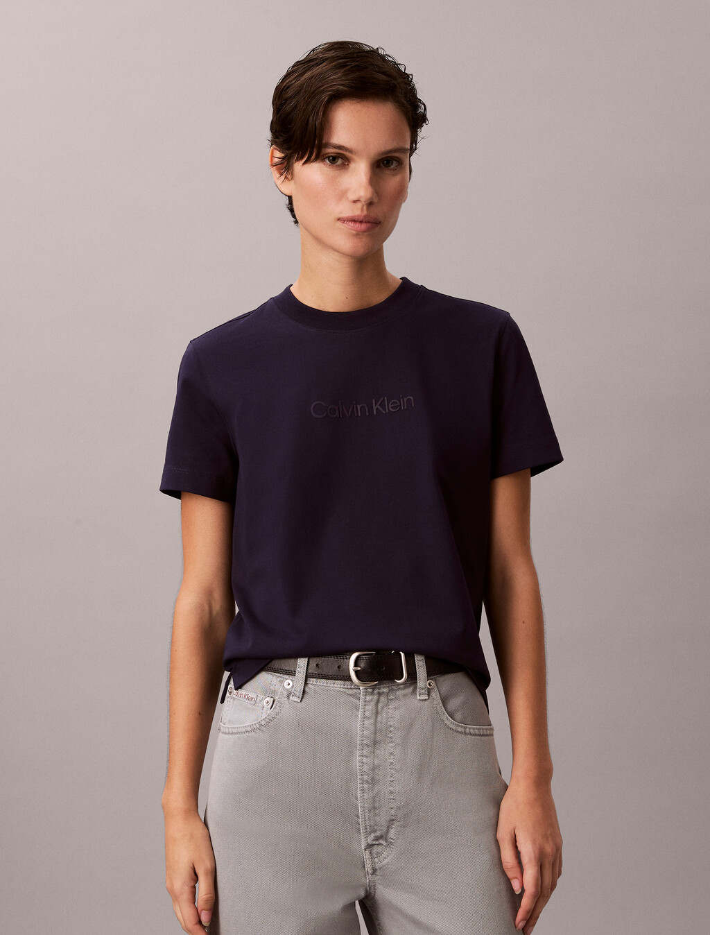 Kühles Jersey-Rundhals-T-Shirt