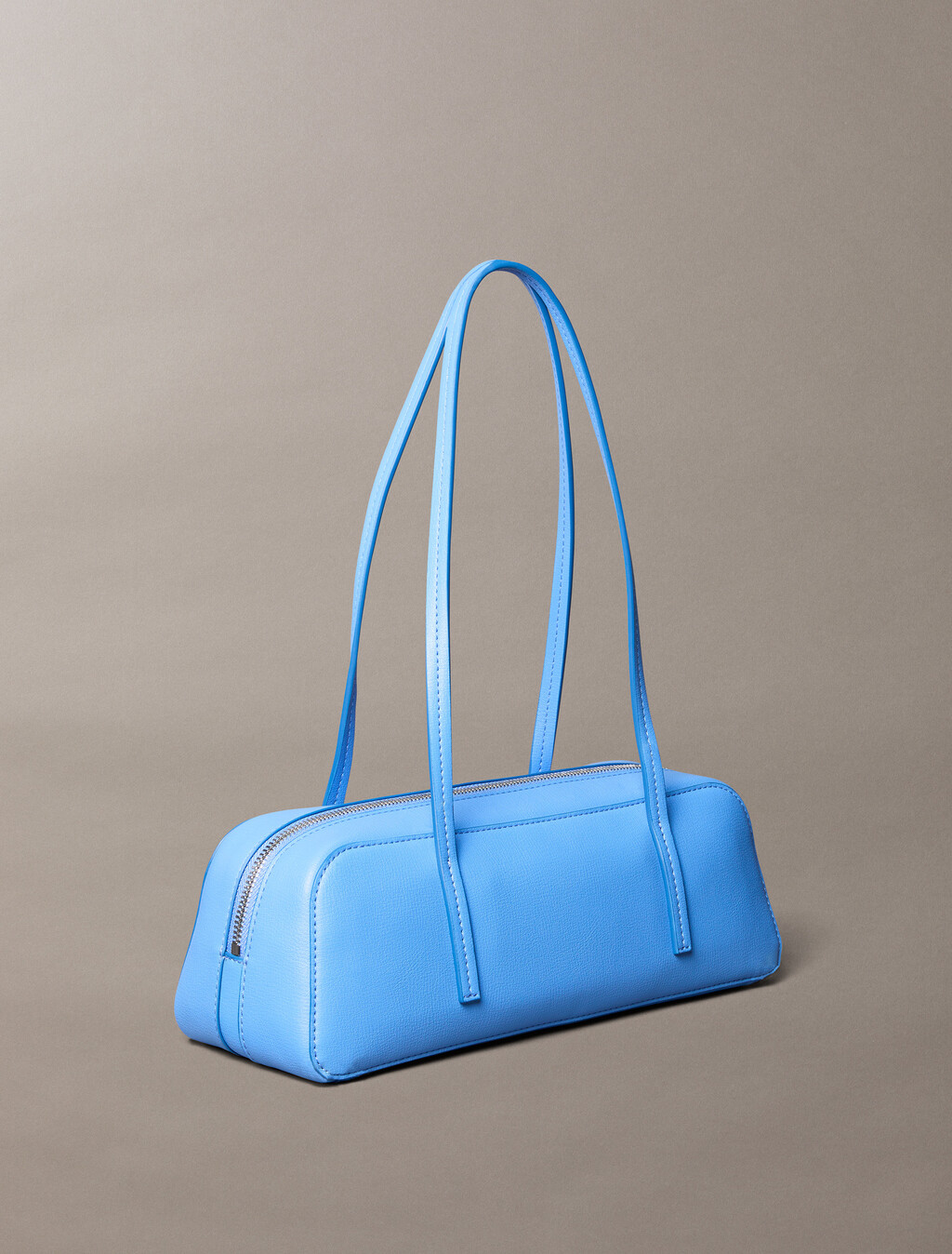 Schultertasche mit Folienlogo